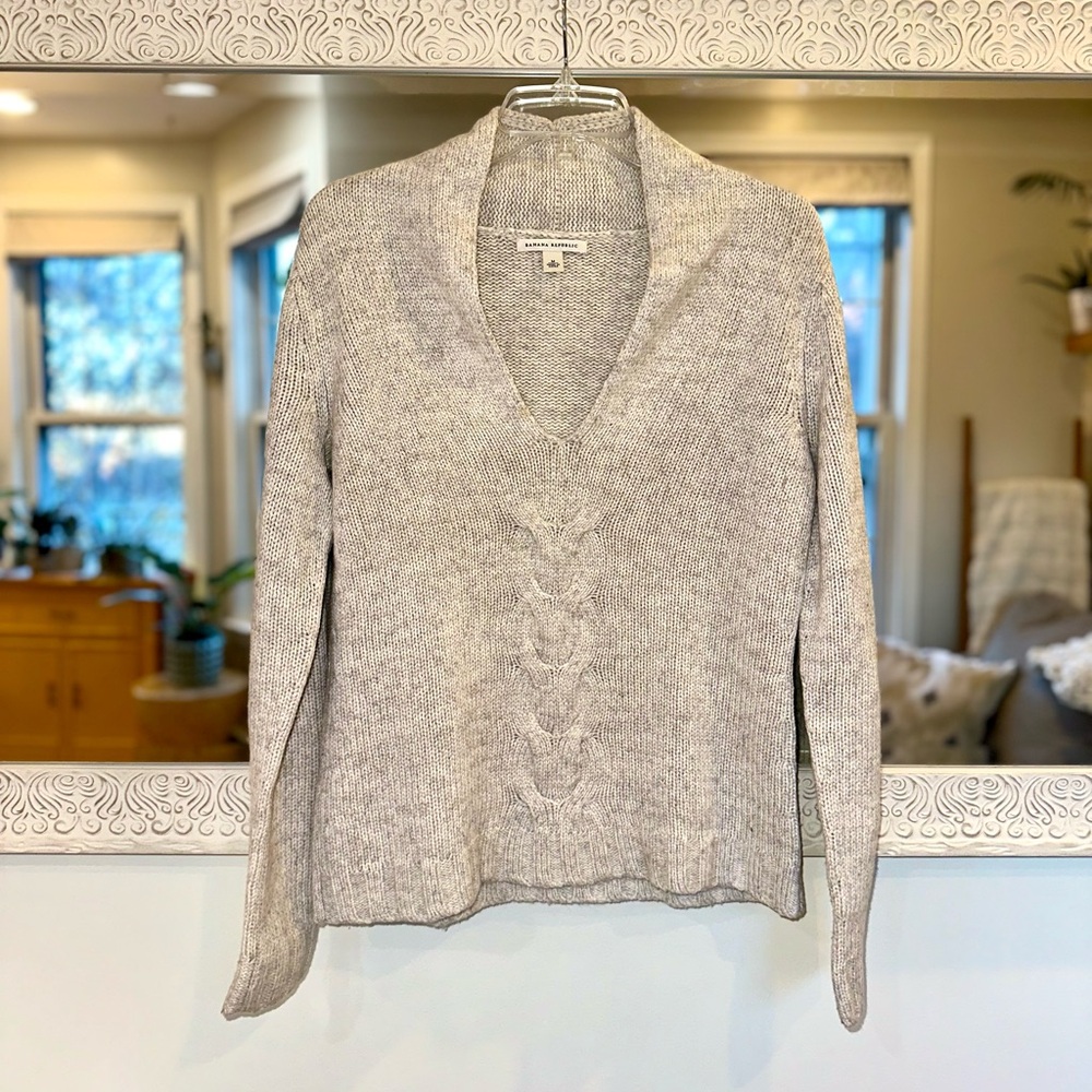 Banana Republic Wool & Cashmere Blend Long Sleeve Knitted Sweater M - Picture 8 of 8